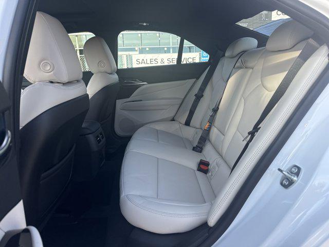 2026 Cadillac CT4 Premium Luxury RWD