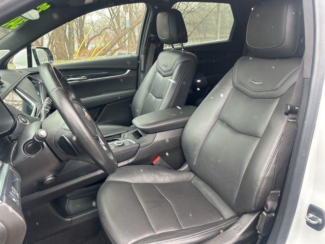2022 Cadillac XT5 AWD Premium Luxury