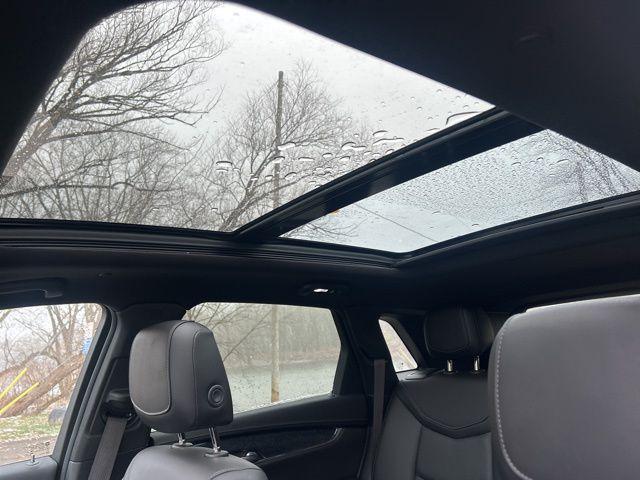 2022 Cadillac XT5 AWD Premium Luxury