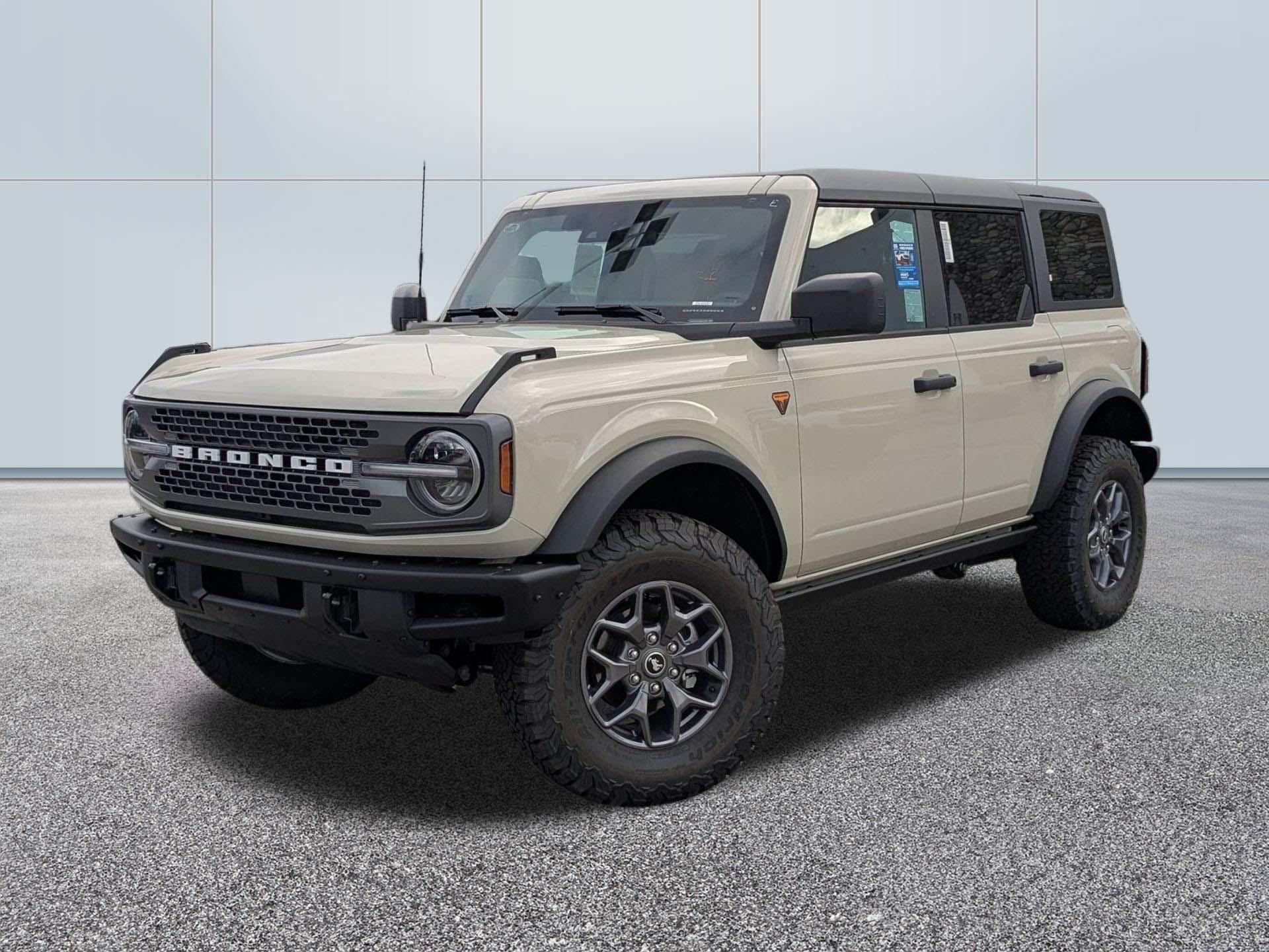 2025 Ford Bronco Badlands 4x4's photo
