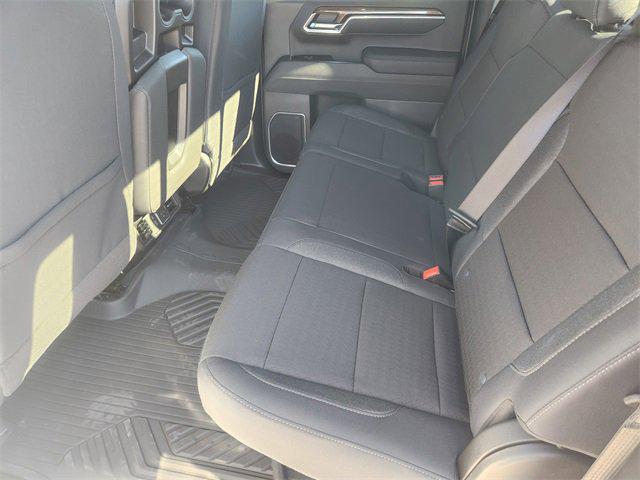 2026 Chevrolet Silverado 1500 4WD Crew Cab Standard Bed LT