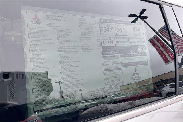 2025 Mitsubishi Outlander PHEV SEL S-AWC