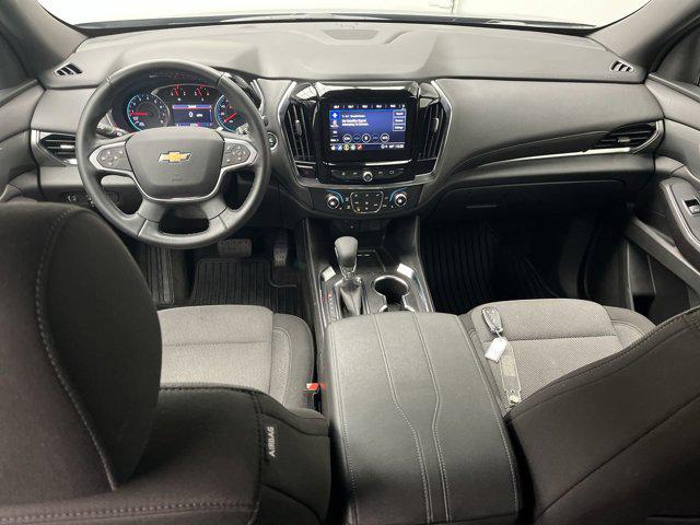 2023 Chevrolet Traverse AWD LT Cloth