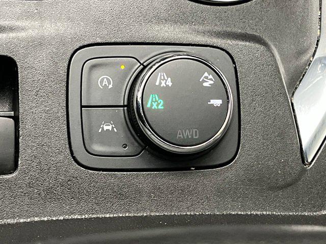 2023 Chevrolet Traverse AWD LT Cloth