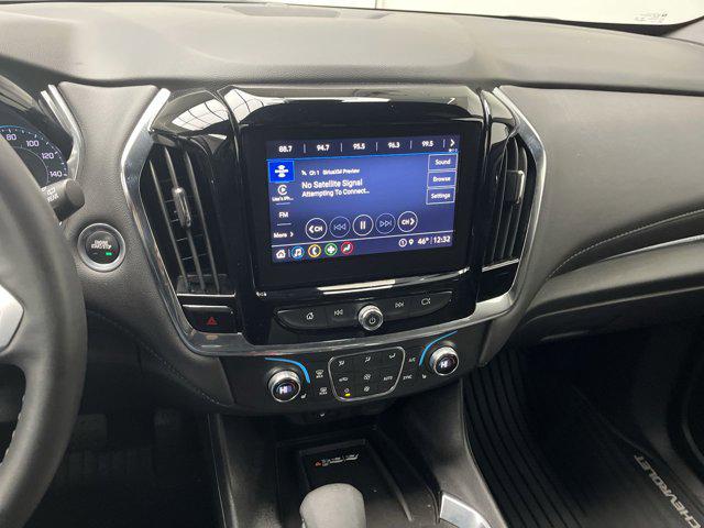 2023 Chevrolet Traverse AWD LT Cloth