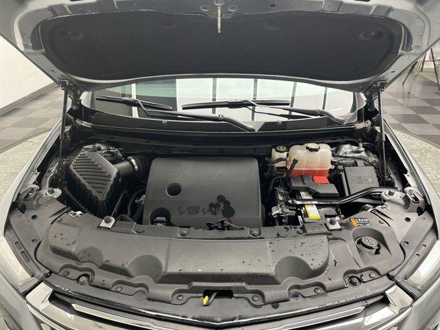 2023 Chevrolet Traverse AWD LT Cloth