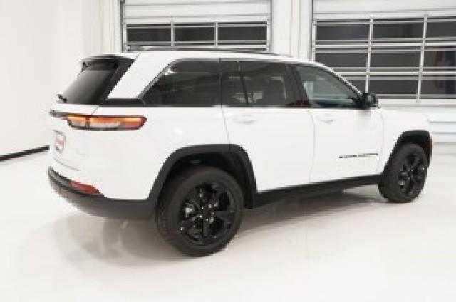 2026 Jeep Grand Cherokee L Limited 4x2