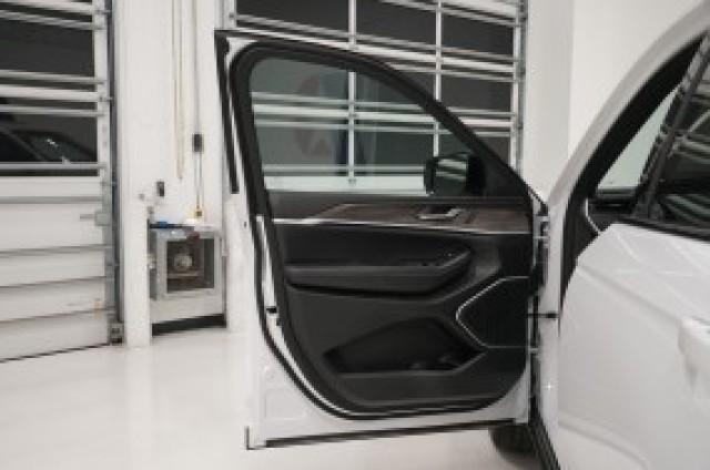 2026 Jeep Grand Cherokee L Limited 4x2