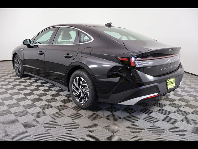 2026 Hyundai Sonata Hybrid Blue
