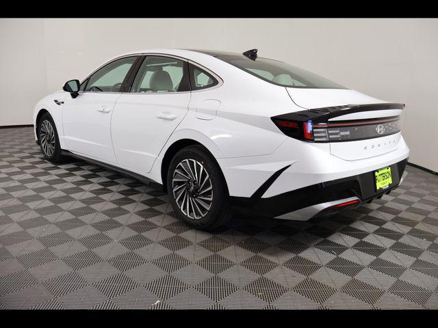 2026 Hyundai Sonata Hybrid SEL