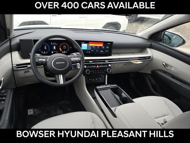 2026 Hyundai Tucson Hybrid SEL