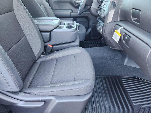 2026 Chevrolet Silverado 1500 2WD Crew Cab Short Bed Custom