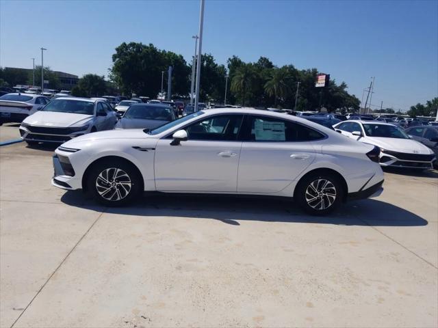 2026 Hyundai Sonata Hybrid Blue