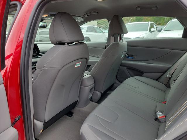 2026 Hyundai Elantra Hybrid SEL Sport