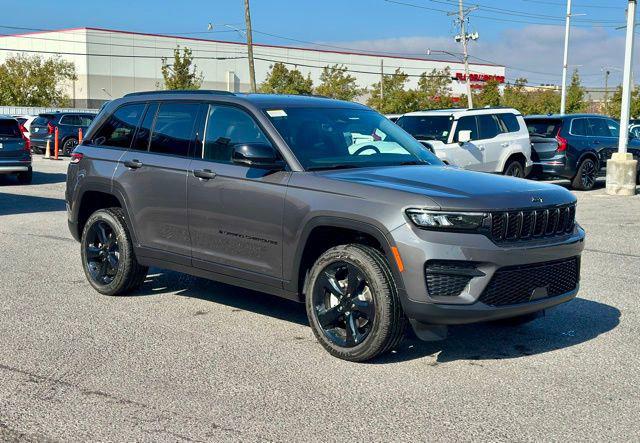2025 Jeep Grand Cherokee GRAND CHEROKEE ALTITUDE 4X2 2025 Jeep Grand Cherokee GRAND CHEROKEE ALTITUDE 4X2