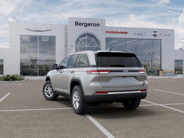 2025 Jeep Grand Cherokee GRAND CHEROKEE LAREDO X 4X2