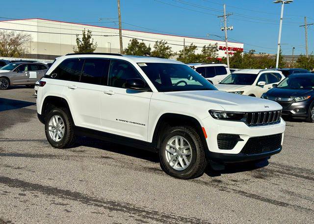 2025 Jeep Grand Cherokee GRAND CHEROKEE LAREDO X 4X2