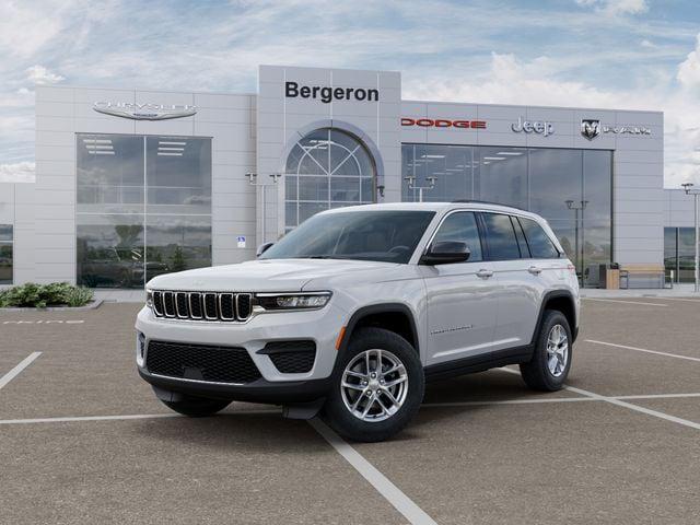 2025 Jeep Grand Cherokee GRAND CHEROKEE LAREDO X 4X2