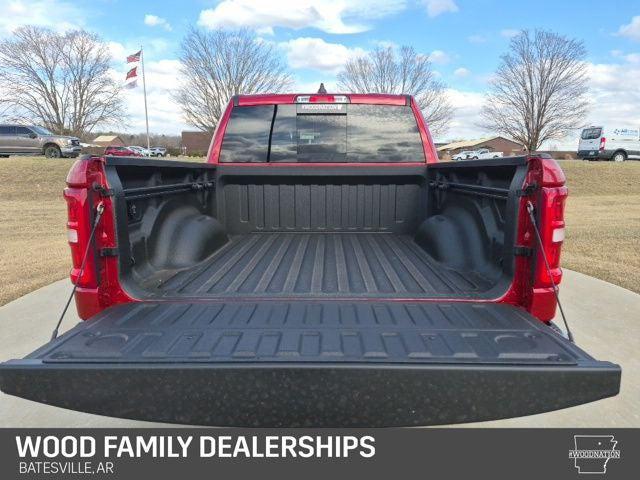 2026 Ram 1500 Big Horn Crew Cab 4x4 5'7" Box
