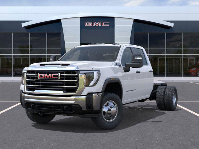 2026 GMC Sierra 3500HD Crew Cab, Long Bed, Pro Dual Rear Wheel, 4WD