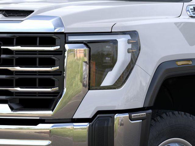 2026 GMC Sierra 3500HD Crew Cab, Long Bed, Pro Dual Rear Wheel, 4WD