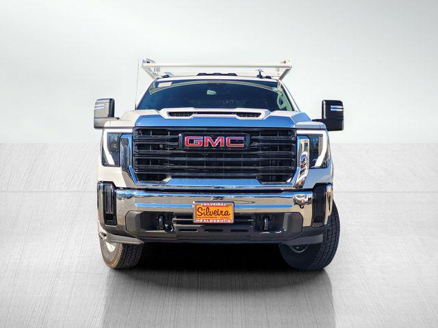 2025 GMC Sierra 3500HD Pro