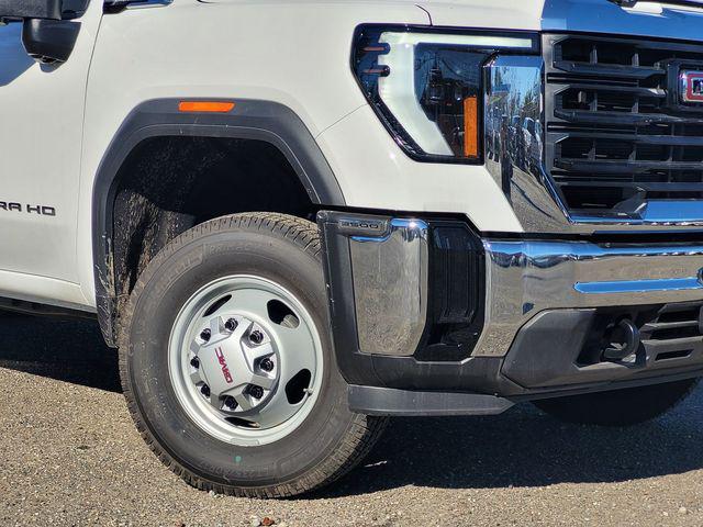 2025 GMC Sierra 3500HD Pro