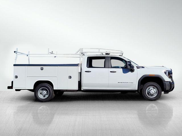 2025 GMC Sierra 3500HD Pro