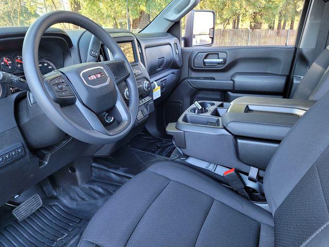 2025 GMC Sierra 3500HD Pro