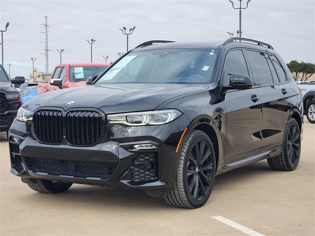2022 BMW X7 M50i