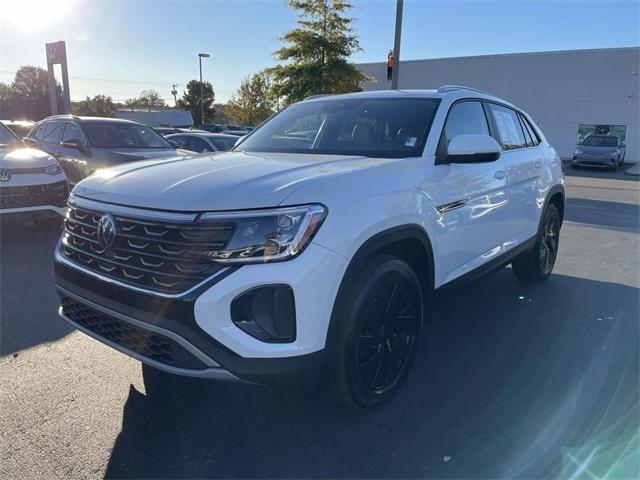 2025 Volkswagen Atlas Cross Sport 2.0T SE w/Technology 2025 Volkswagen Atlas Cross Sport 2.0T SE w/Technology