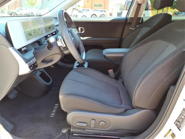 2022 Hyundai IONIQ 5 SE 2022 Hyundai IONIQ 5 SE