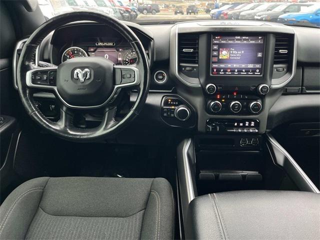 2020 RAM 1500 Big Horn Crew Cab 4x4 57 Box