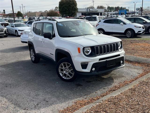 2022 Jeep Renegade Latitude 4x4 2022 Jeep Renegade Latitude 4x4