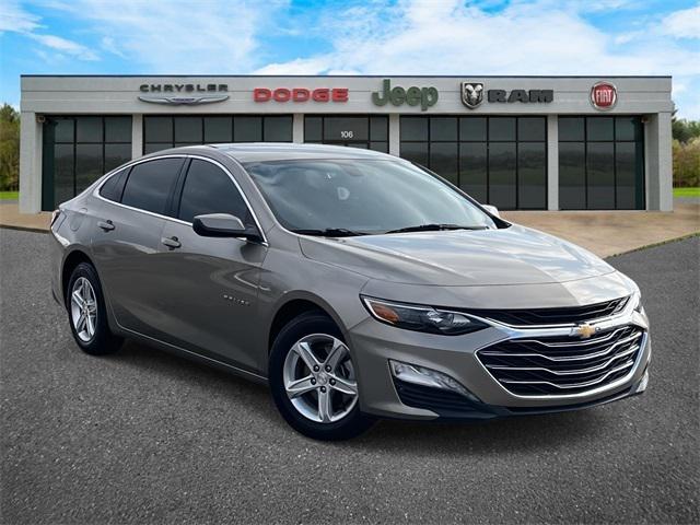 2022 Chevrolet Malibu FWD LT