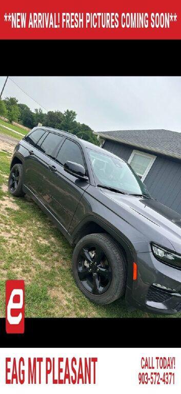 2023 Jeep Grand Cherokee Limited 4x4 2023 Jeep Grand Cherokee Limited 4x4