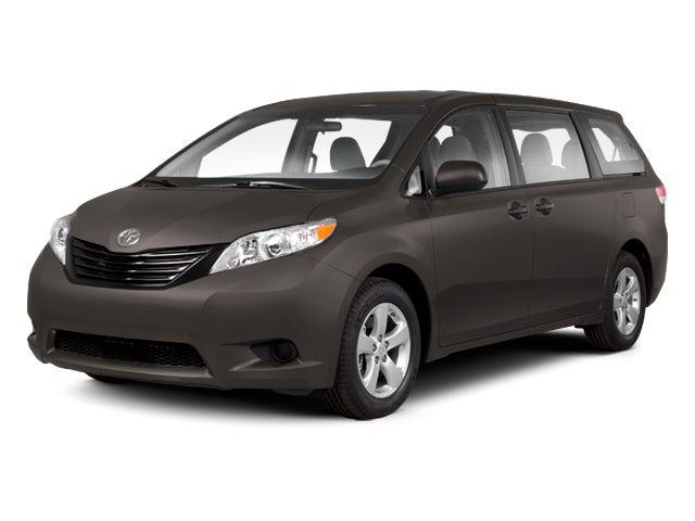 2013 Toyota Sienna SE 8 Passenger 2013 Toyota Sienna SE 8 Passenger