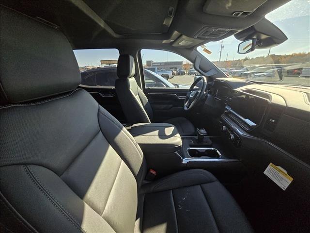 2025 GMC Sierra 1500 4WD Crew Cab Short Box SLT 2025 GMC Sierra 1500 4WD Crew Cab Short Box SLT