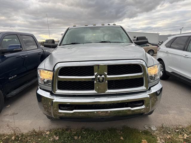 2017 RAM 3500 Tradesman Crew Cab 4x4 8 Box 2017 RAM 3500 Tradesman Crew Cab 4x4 8 Box