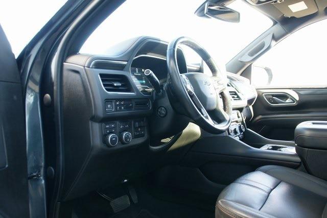 2022 Chevrolet Suburban 4WD RST