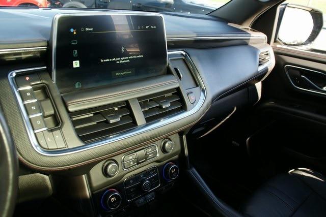 2022 Chevrolet Suburban 4WD RST