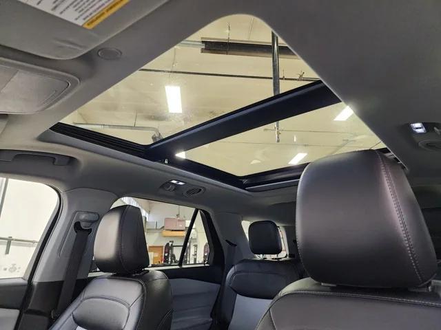 2022 Ford Explorer XLT 2022 Ford Explorer XLT