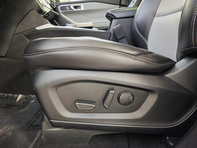 2022 Ford Explorer XLT 2022 Ford Explorer XLT