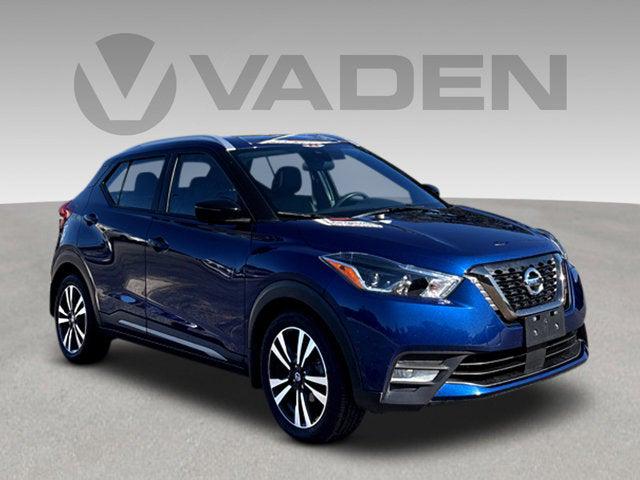 2020 Nissan Kicks SR Xtronic CVT 2020 Nissan Kicks SR Xtronic CVT