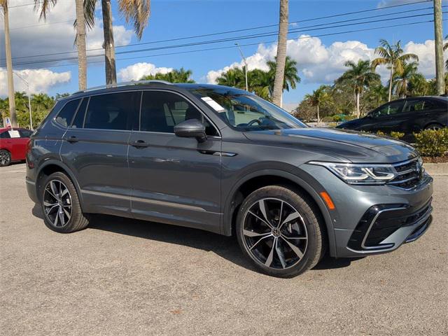 2022 Volkswagen Tiguan 2.0T SEL R-Line 2022 Volkswagen Tiguan 2.0T SEL R-Line