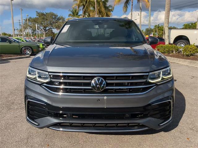 2022 Volkswagen Tiguan 2.0T SEL R-Line 2022 Volkswagen Tiguan 2.0T SEL R-Line