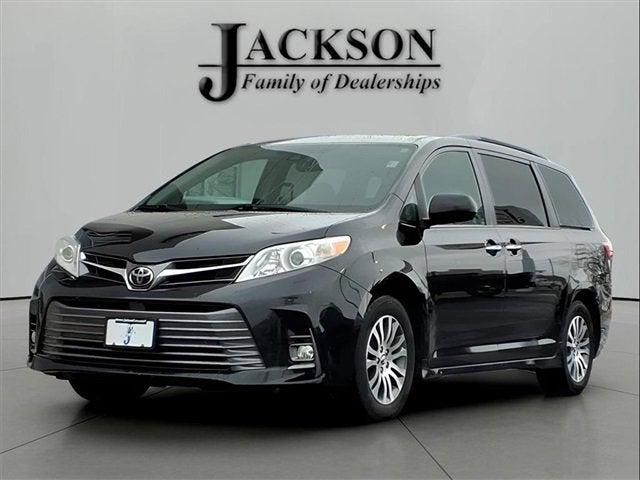 2018 Toyota Sienna XLE 7 Passenger 2018 Toyota Sienna XLE 7 Passenger