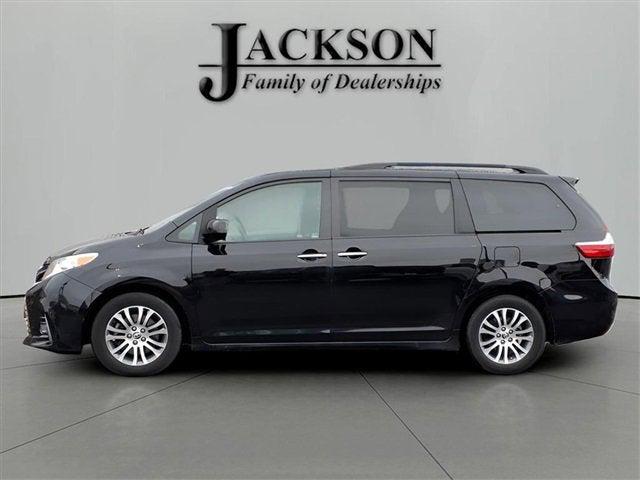 2018 Toyota Sienna XLE 7 Passenger 2018 Toyota Sienna XLE 7 Passenger