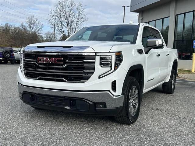 2025 GMC Sierra 1500 4WD Crew Cab Short Box SLT