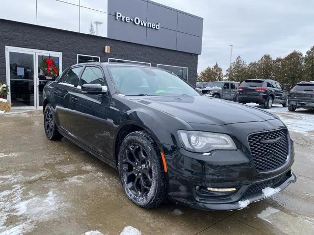 2023 Chrysler 300 Touring-L AWD